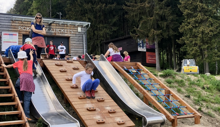 Skiareál Ještěd oficiálně zahájí první červnovou sobotu letní sezónu