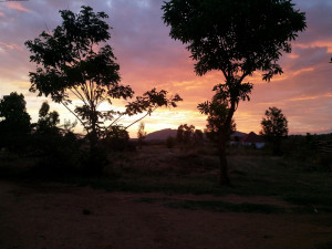 Dechberoucí západy rovníkového slunce