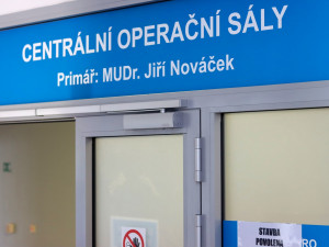 Liberecká nemocnice dočasně uzavře sedm operačních sálů. Při rekonstrukci se objevily problémy