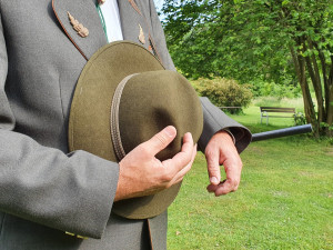 Myslivecký spolek z Hodkovic nad Mohelkou seznamuje děti s přírodou a myslivostí. Podpořil jej kraj