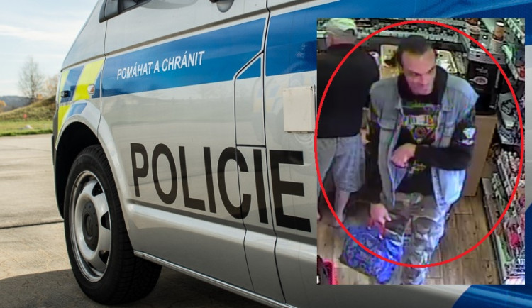 Zloděj nakráčel do obchodu v Liberci a ukradl z batohu peněženku i mobil. Zachytily ho kamery