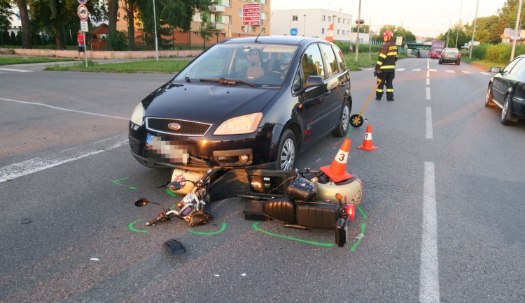 Na jižní Moravě boural muž, který si myslel, že jede na elektrokoloběžce, ale měl motorku