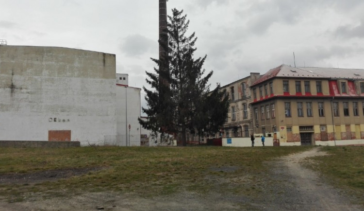 Zchátralý areál textilky Bekon v Hrádku nad Nisou čeká revitalizace