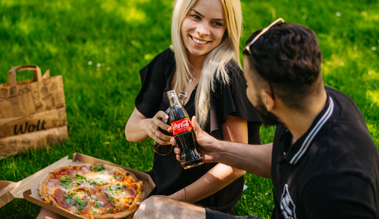 Sezóna pikniků je v plném proudu. Jak si je užít i bez práce a co stojí za to vyzkoušet?