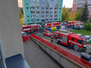 V Jablonci nad Nisou hořel pečovatelský dům pro seniory. Dvě desítky osob byly evakuovány