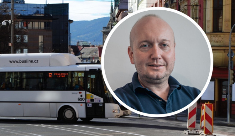 Jednatel BusLine reaguje na Vařila. Báje do médií, veškerá dokumentace dokládá vlastnictví pana Vyskočila