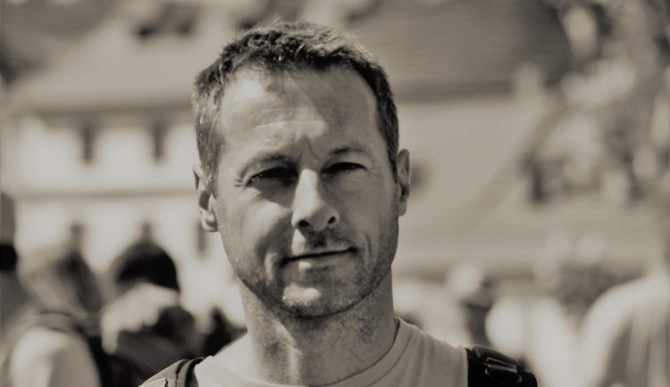 Hasiči smutní, jejich kolega zemřel po tragické dopravní nehodě. Vznikla sbírka pro rodinu