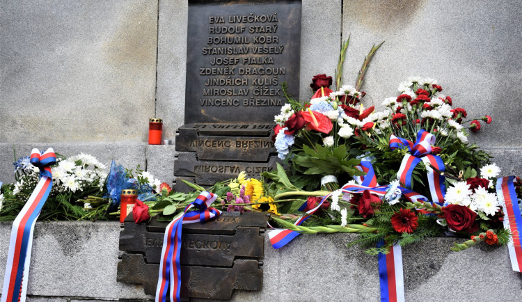 Liberec si připomněl smutné výročí vpádu okupačních vojsk v srpnu 1968. V Kině Varšava vyprávěli pamětníci