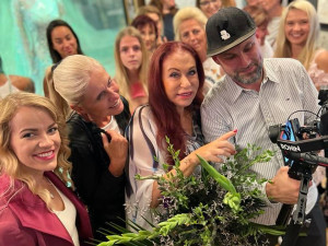 Místo tramvají krása a design. Vozovna dopravního podniku přivítá přehlídky návrhářek Blanky Matragi a Liběny Rochové