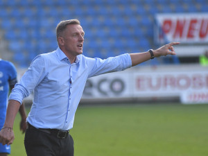 Plzeň se dá přehrát, ale stejně vždycky vyhraje, řekl trenér Slovanu Kozel. Naštvalo ho nastavení