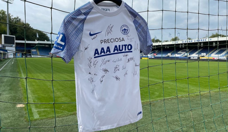 Malý Slovaňák Máťa onemocněl leukémií. Na léčbu půjde výtěžek zápasu mezi ženami Slovanu a Sparty