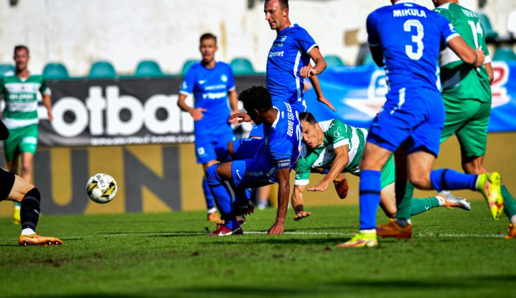 Slovan bere tři body z Ďolíčku. Bohemians porazil 2:0