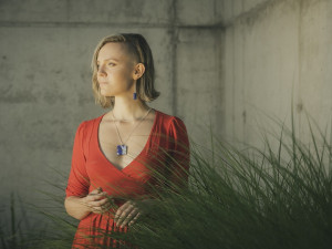 Vědci z liberecké univerzity vytvořili skleněnou porézní plastelínu. Využití najde nejen v designu interiéru