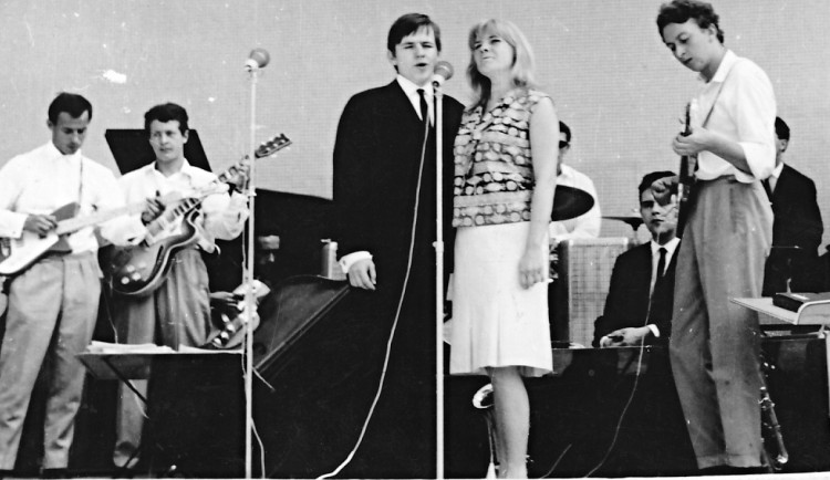 Jürgen Kawan vpravo