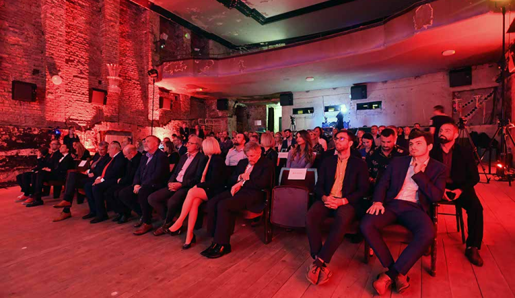 Filmy, hudební festival i sport eventy. Sportfilm slaví 25. ročník ve velkém stylu