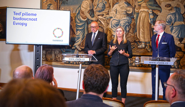 Do Prahy míří politické špičky z celé Evropy. Policie chystá masivní opatření