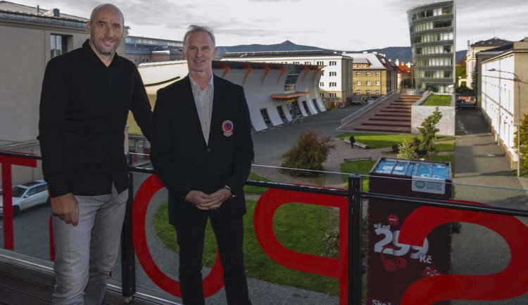 (c)Jaroslav APPELTAUER