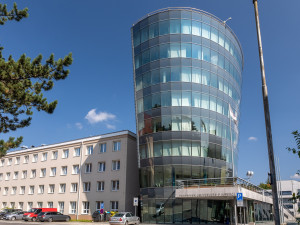 Výzkumné centrum univerzity v Liberci má za deset let na kontě téměř sedm desítek patentů