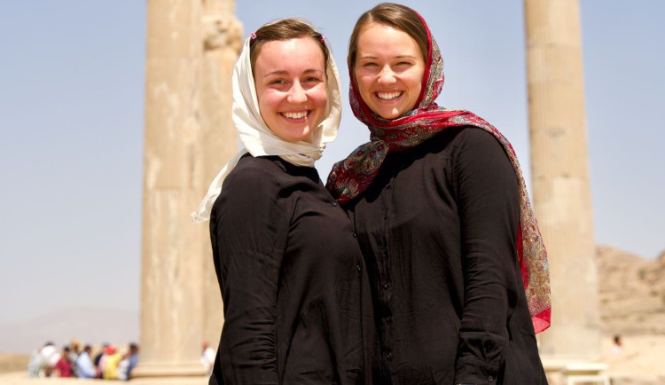 Íránem jsme se prosmály, jinak bychom se zbláznily, říkají kamarádky o své cestě ve dvou