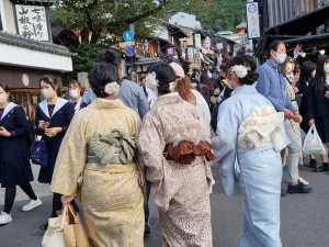 Na Erasmus do Indie nebo Japonska. Na stážích studenti zažijí reálné zaměstnání