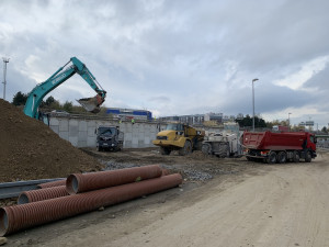 Práce na mostech na průtahu Libercem se na konci listopadu zastaví. Přes zimu bude silnici udržovat menší pluh