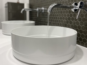 Tři tipy jak uspořit vodu v koupelně