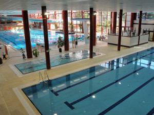 Modernizace chátrajícího městského bazénu v Liberci asi nezačne ani příští rok