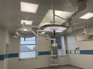 Je to vstup do jiného století, popisuje operační sály generální ředitel liberecké nemocnice. Zprovozní je v pátek