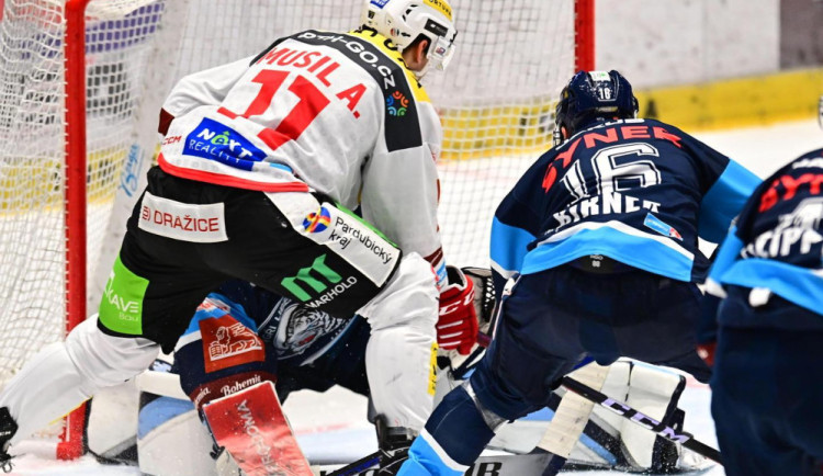 Tygři ukončili vítěznou sérii Pardubic. Na východě Čech vyhráli 3:1