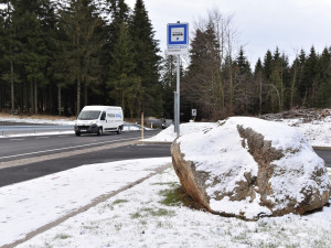 V Bedřichově na Maliníku je nová otočka pro autobus. Linka z Jablonce se tak prodlouží