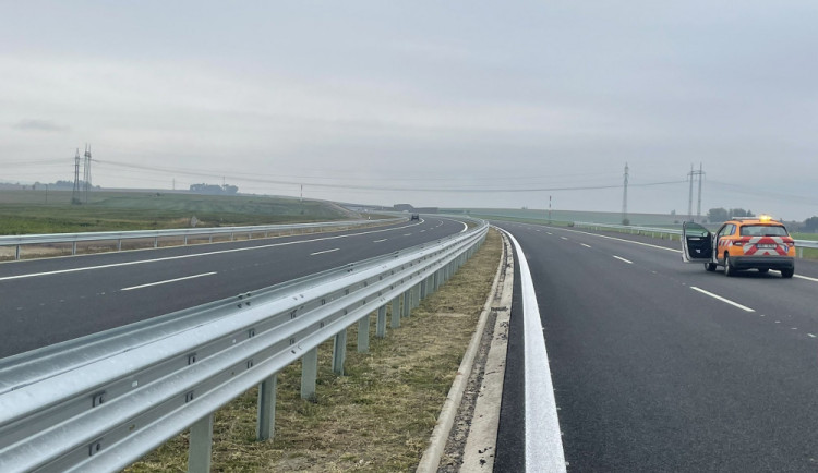 Česko letos otevře méně kilometrů nových dálnic než loni. O polovinu