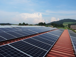 Liberecký kraj plánuje v příštím roce vybudovat první tři solární elektrárny