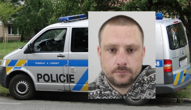 Policie se znovu obrací na veřejnost, už od jara hledá muže z Liberce