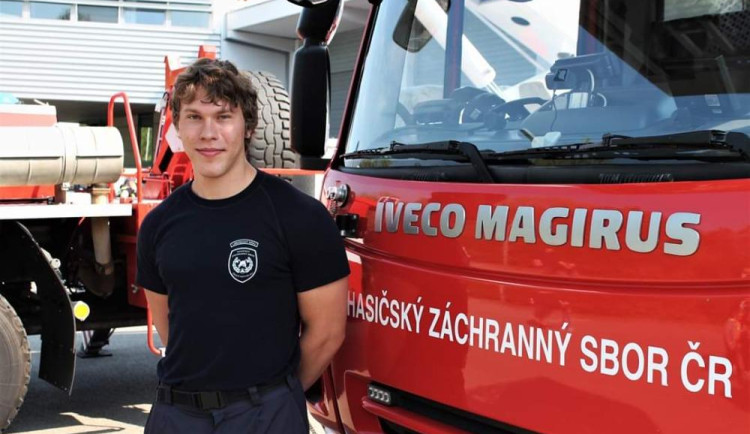 Českolipský hasič Josef Capouch se stal mistrem světa v silovém trojboji. Chci vždycky překonat hlavně sám sebe, říká