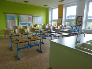 V Mimoni jsou kvůli nemocem zavřené dvě školy, v Česku je to výjimka
