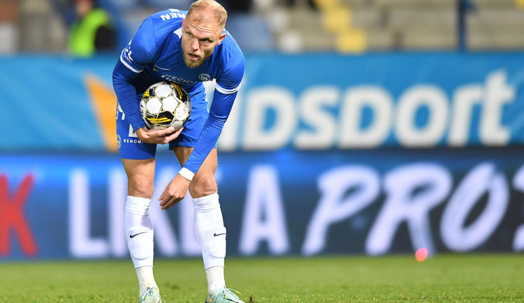 Slovan se na Maltě utká s rakouským Tirolem a Trenčínem. Přijde o van Burena?