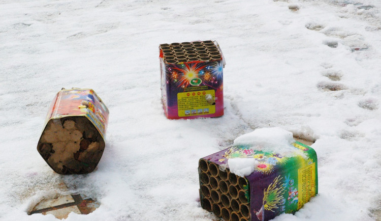 Rakouští policisté zabavili u hranic s Českem rekordní množství pyrotechniky