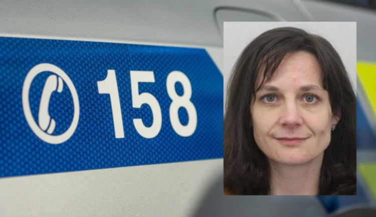 Žena z Prahy zmizela i s malým synem. Odjeli do Pece pod Sněžkou