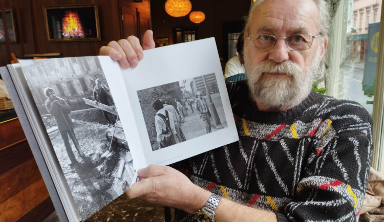 Fotograf Petr Šimr a jeho nová kniha Portrét města.