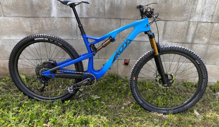 Fotografie ukradeného kola za téměř čtvrt milionu korun.