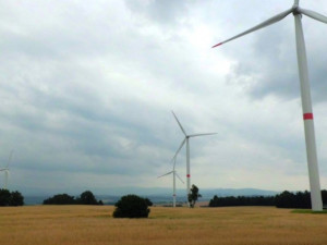 V Horní Řasnici v referendu odmítli větrné elektrárny, projekt tím ale nekončí