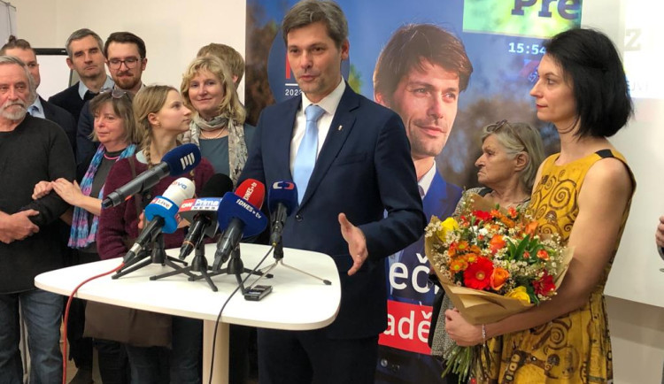 Marek Hilšer podpoří ve druhém kole Petra Pavla.