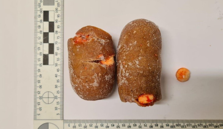 Návnady, které prozkoumají znalci.