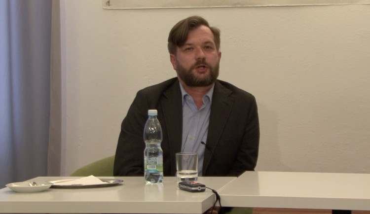 Science café se vrací. O českém ateismu pohovoří David Václavík