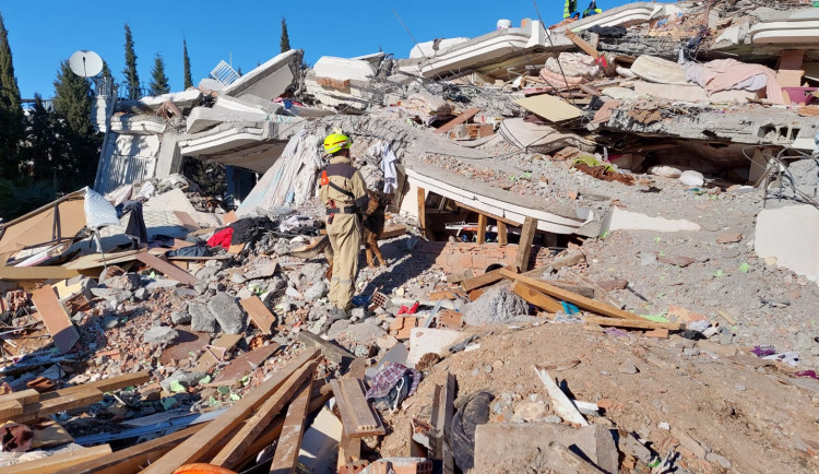 Následky zemětřesení v Turecku.