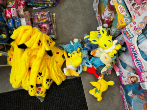 Celníci v Liberci, Jablonci i v dalších městech zabavili padělky Lega i plyšáků