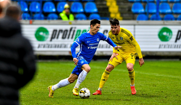 Slovan doma opět ztratil. S Olomoucí uhrál remízu 2:2