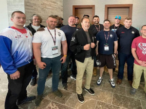 Liberečan míří na festival Arnolda Schwarzeneggera. Sní o trofeji pro nejsilnějšího hasiče