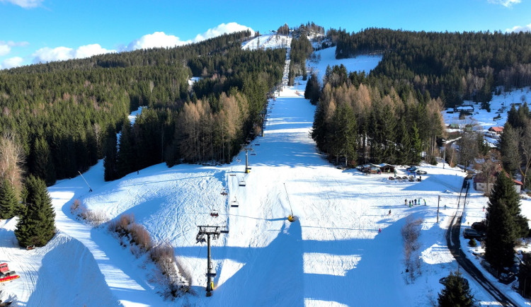 Skiaréna Jizerky - bezpečnější lyžování pro děti na Tanvaldském Špičáku