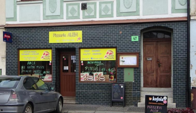 Uzavřená provozovna v Chrastavě.